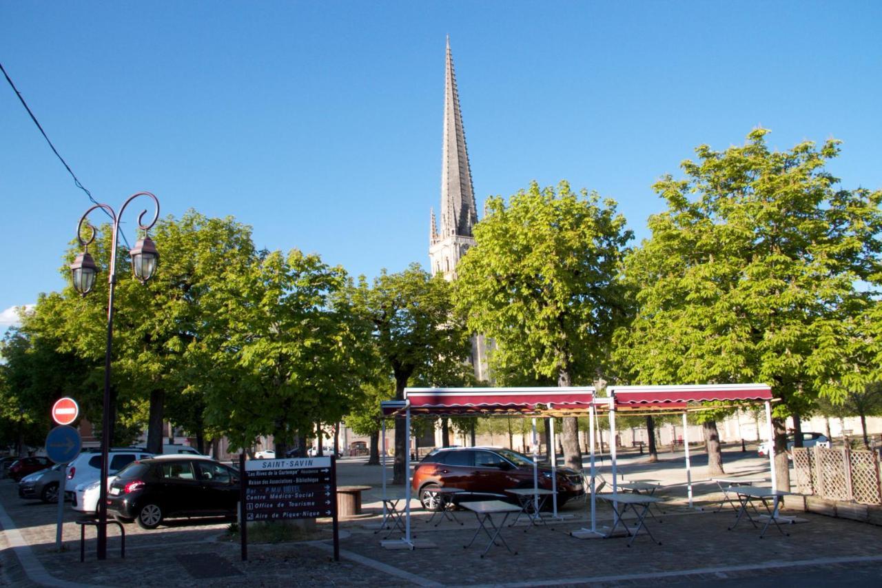 Suite Leon Edoux Saint-Savin  Exterior foto